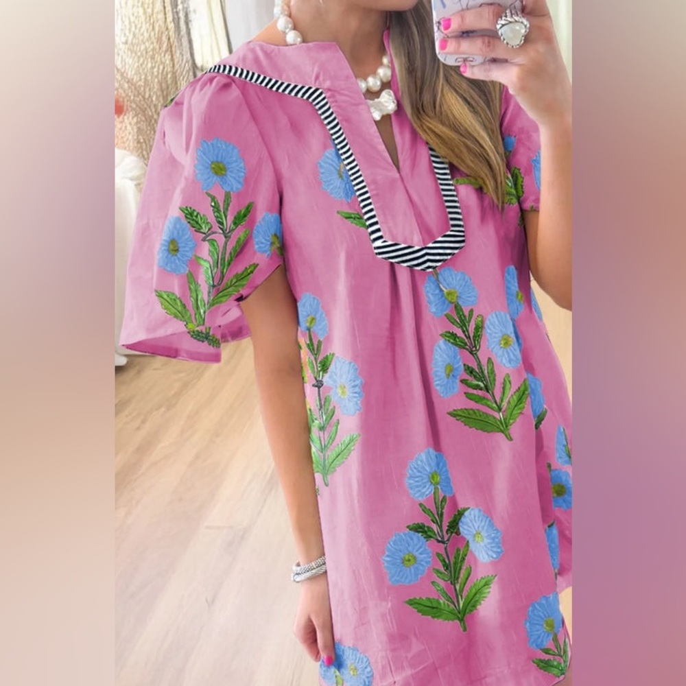 Floral Notched Mini Dress Women’s Summer Short Sleeve  Tunic Dress Size Small